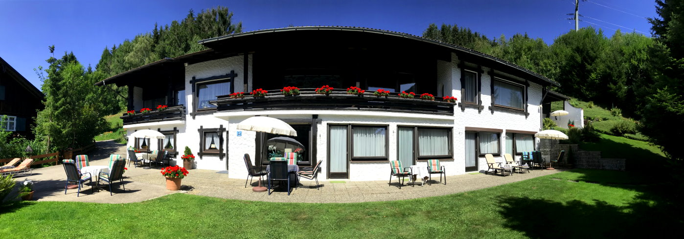 Alpe Wengen Garten/Terrasse